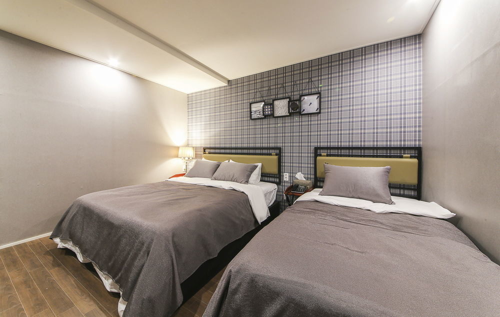 Brown Dot Hotel Gwangan Beach Пусан Екстер'єр фото