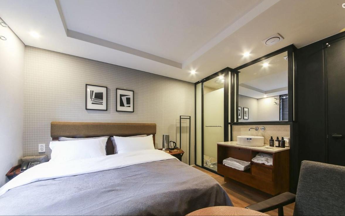Brown Dot Hotel Gwangan Beach Пусан Екстер'єр фото